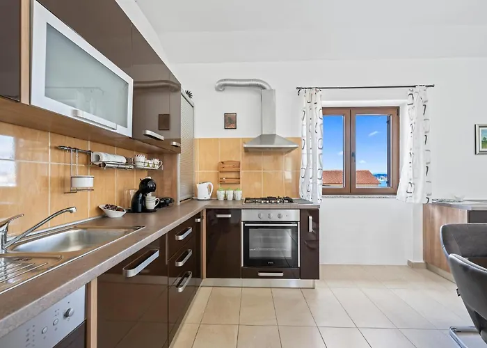 Apartment Awesome In